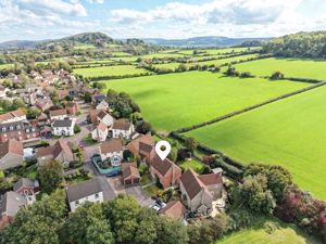 Photo 32- click for photo gallery